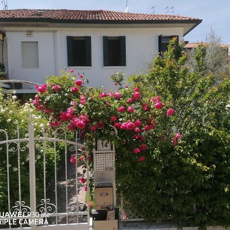 Casa Bianca Vila Mestre Exterior foto